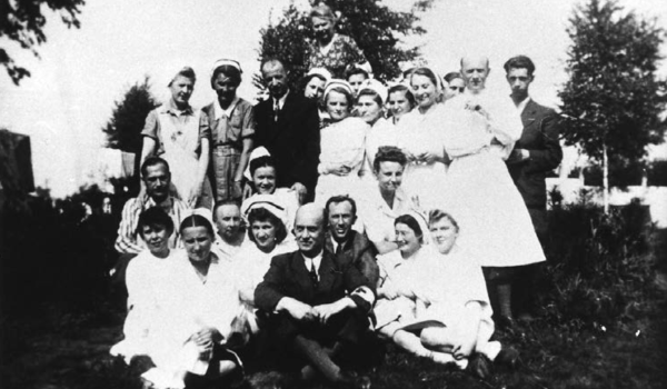 The of Polish doctors and nurses at the Polish Camp Hospital in after the liberation of Auschwitz concentration camp | Medical Review Auschwitz