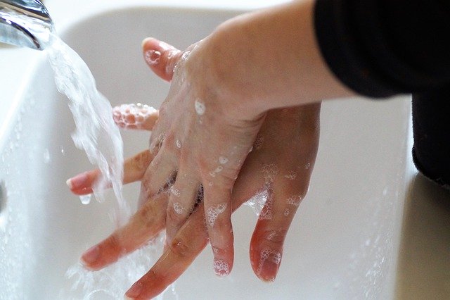 mycie rąk koronawirus